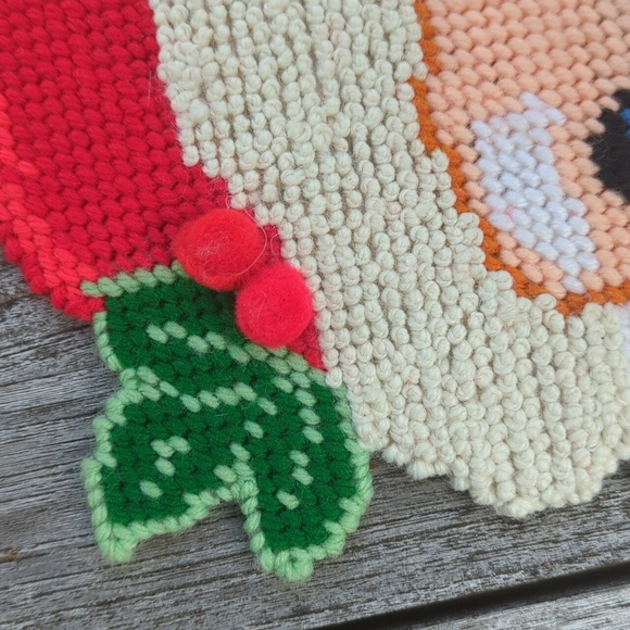 Vintage Santa Face Knit Yarn Mesh - Picture 2 of 6